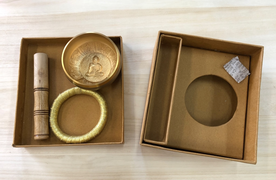 Pack  Cuenco Nepalí con caja cojín y  maza